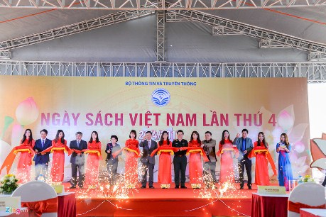2. Khai mạc Ngày sách Việt Nam lần thứ 4 tại Hà Nội. Ảnh Quỳnh Trang.
