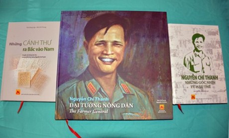 Bộ sách Đại tướng Nguyễn Chí Thanh