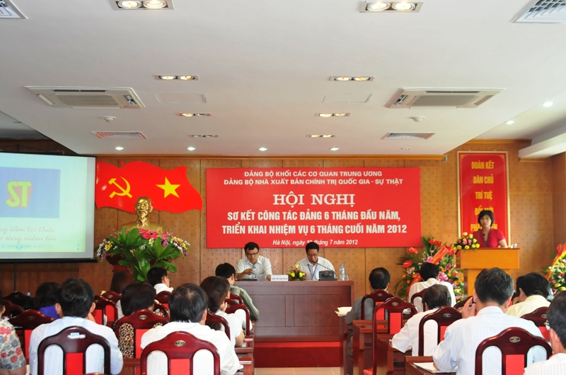 Quang canh buoi Hoi nghi- website
