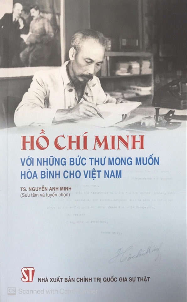 Hồ Chí Minh với những bức thư mong muốn hòa bình cho Việt Nam