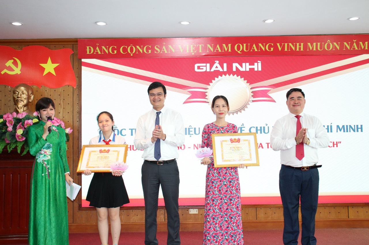 Lễ tổng kết và trao giải Cuộc thi giới thiệu sách về Chủ tịch Hồ Chí ...