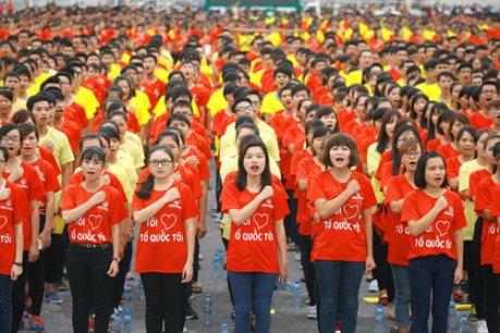 12.5.2017 Lan ảnh Giai quyêt tôt môi quan hê giưa lơi ich ca nhân va đao đưc xa hôi