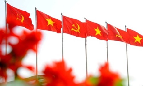 9.11.2016 Lan ảnh Cảnh giác với những luận điệu xuyên tạc
