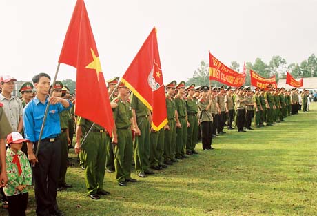 Doi moi cong tac can bo