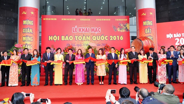 Khai mac hoi bao xuan 1