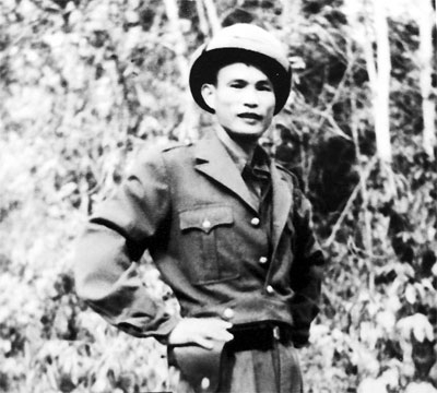 Thi tuong Huynh Van Nghe o Chien khu Đ