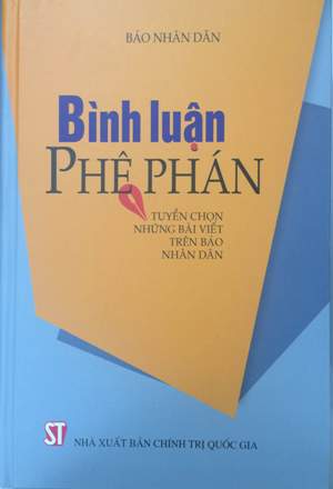 Bình luận phê phán