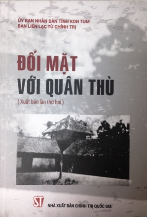 Đối mặt với quân thù