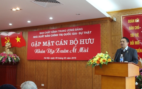 gap mat huu tri 097