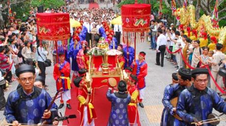 Nguồn Gốc Thờ Cúng Tổ Tiên: Tìm Hiểu Ý Nghĩa và Các Mẫu Văn Khấn Phổ Biến