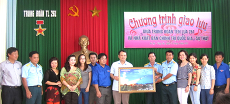 trung doan ten lua 261