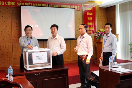 ung ho đb20172