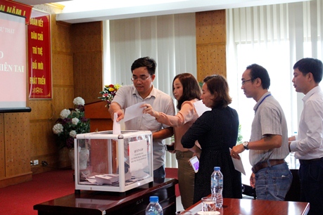 ung ho đb20175