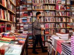 Ngành xuất bản vượt khó nhờ sách nói, sách điện tử